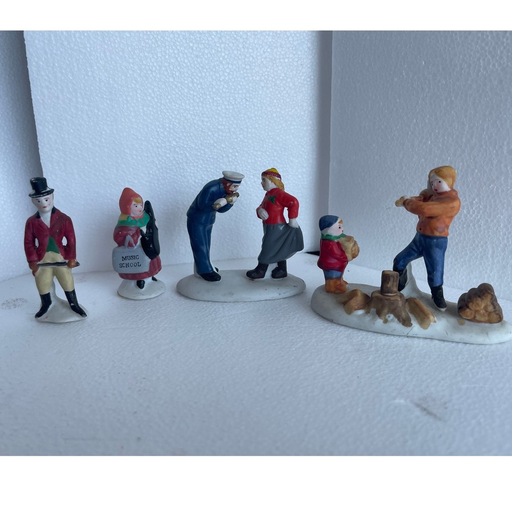 Lemax Village Vintage 1993 Porcelain Figurines Lot of 4 Figures Unboxed Loose